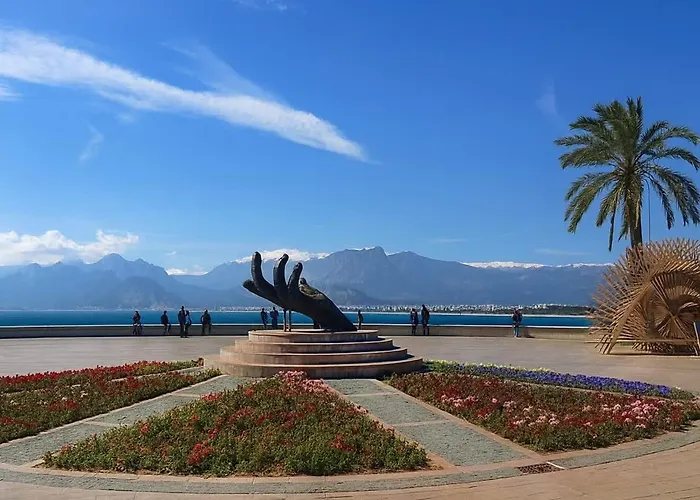 Апартаменты Hadrian Viva Modern Luxury Stay & Central Antalya & Near Kaleici