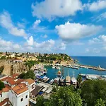 Hadrian Viva Modern Luxury & & Near Kaleici * אנטליה