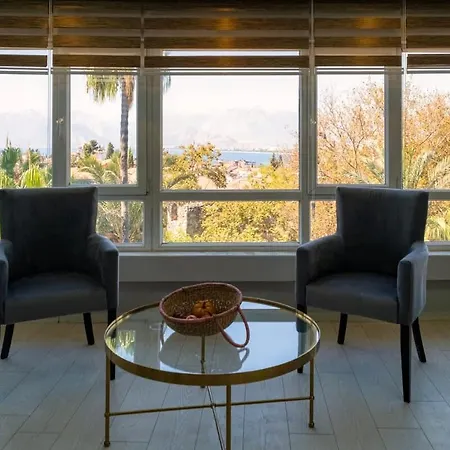 1br Flat In Kaleici Sea View Lägenhet Antalya