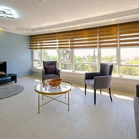 1br Flat In Kaleici Sea View Antalya
