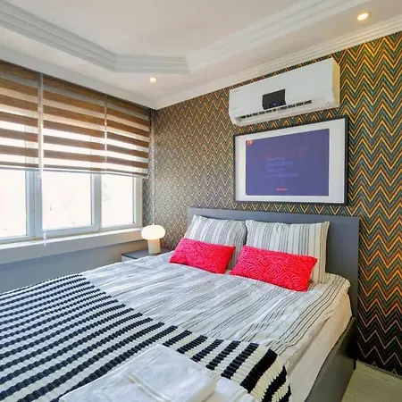 Апартаменты Kaleici Central 1-Bedroom Apartment With Sea View *