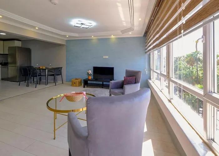 Maxihomes Hadrian Viva Central Old Town Apartamento *